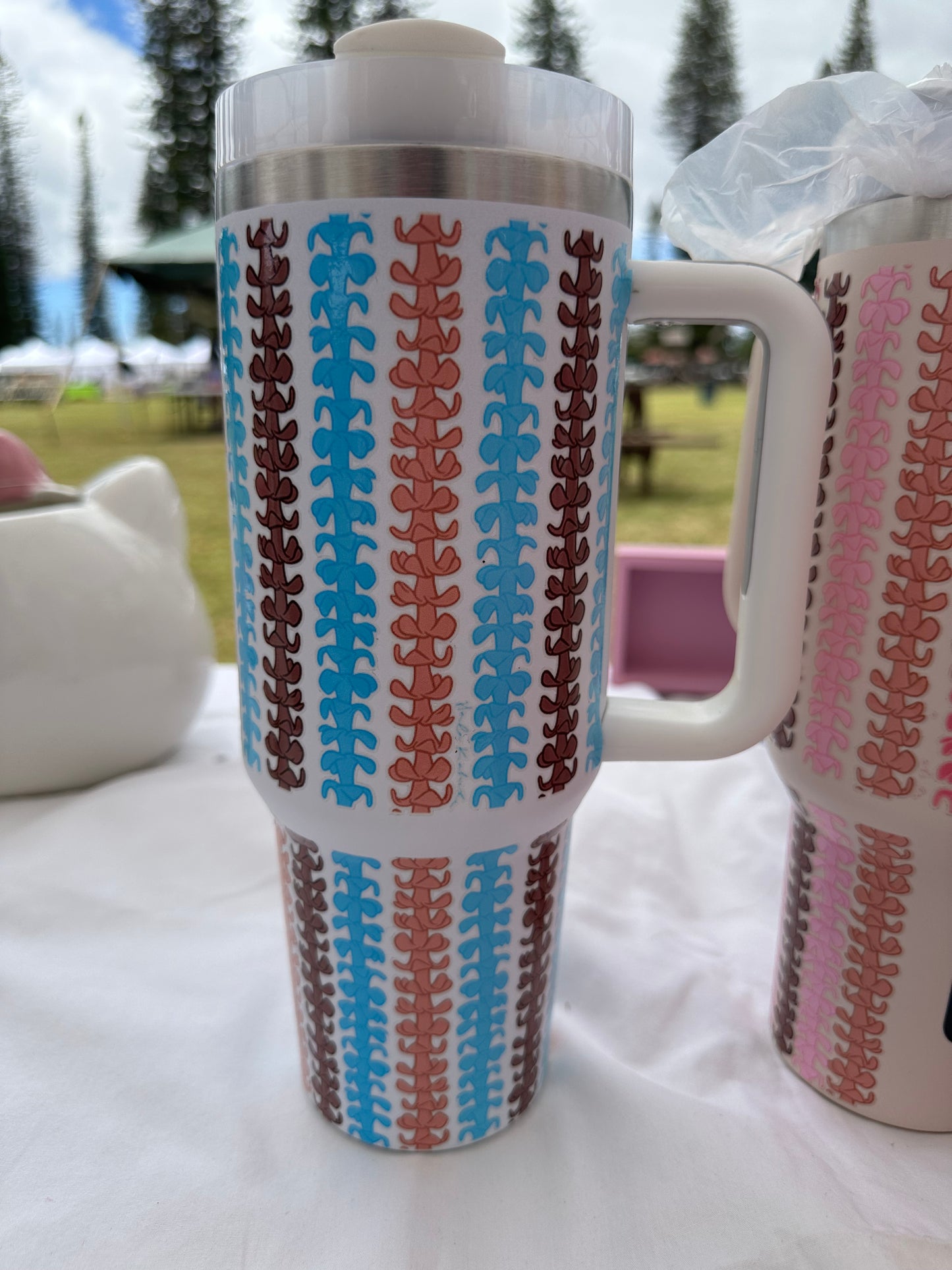 Exclusive 40 oz Blue Puakenikeni Tumbler – LIMITED EDITION 🌺 Hawaiian-Inspired, Eco-Friendly, & Built to Last!